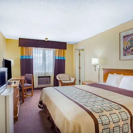 Days Inn By Wyndham St. George-3